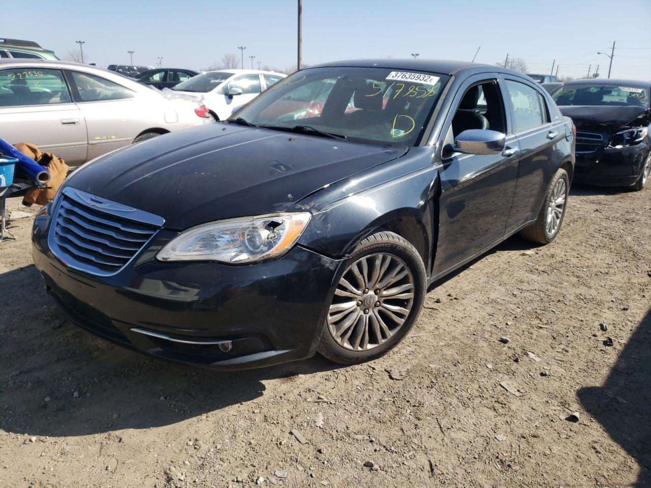 Photo 2 from auction – 2011 CHRYSLER 200 LIMITE with VIN 1C3BC2FG2BN517858