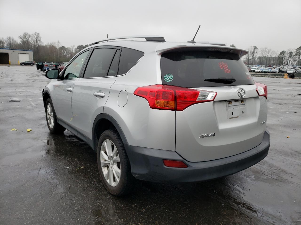 Photo 3 from auction – 2015 TOYOTA RAV4 LIMIT with VIN 2T3YFREV4FW165791