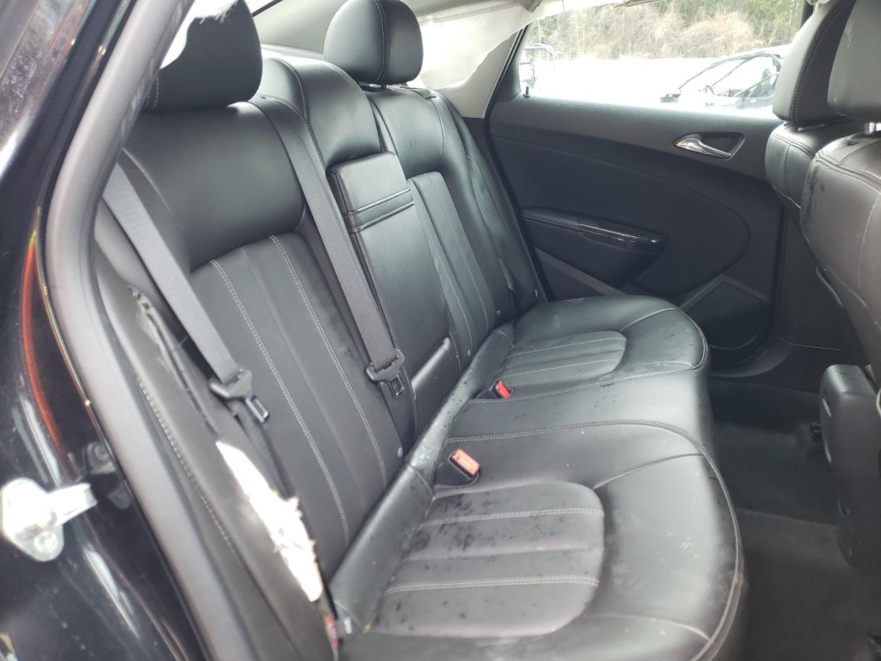 Photo 6 from auction – 2015 BUICK VERANO with VIN 1G4PS5SK4F4130249