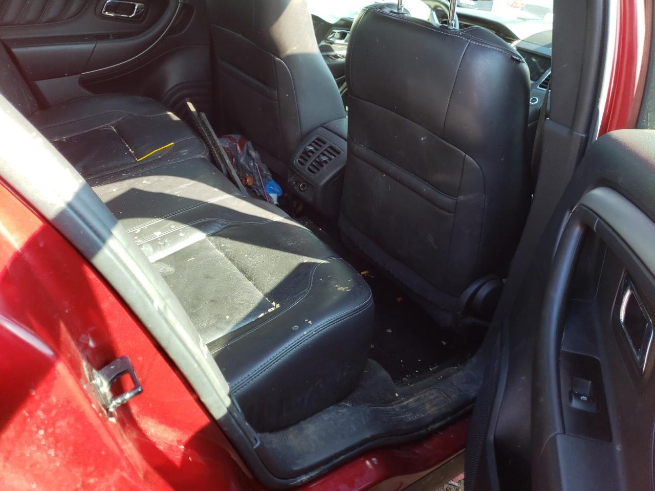 Photo 6 from auction – 2015 FORD TAURUS SEL with VIN 1FAHP2E81FG148317
