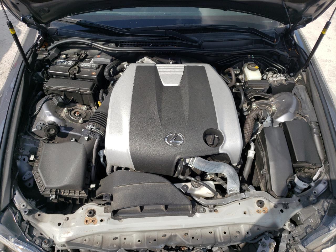 Photo 7 from auction – 2017 LEXUS IS 300 with VIN JTHCM1D22H5019312