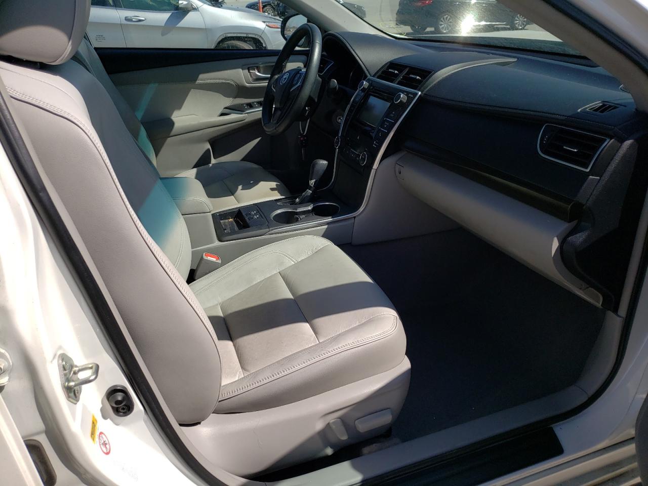 Photo 5 from auction – 2015 TOYOTA CAMRY LE with VIN 4T1BF1FK4FU101075