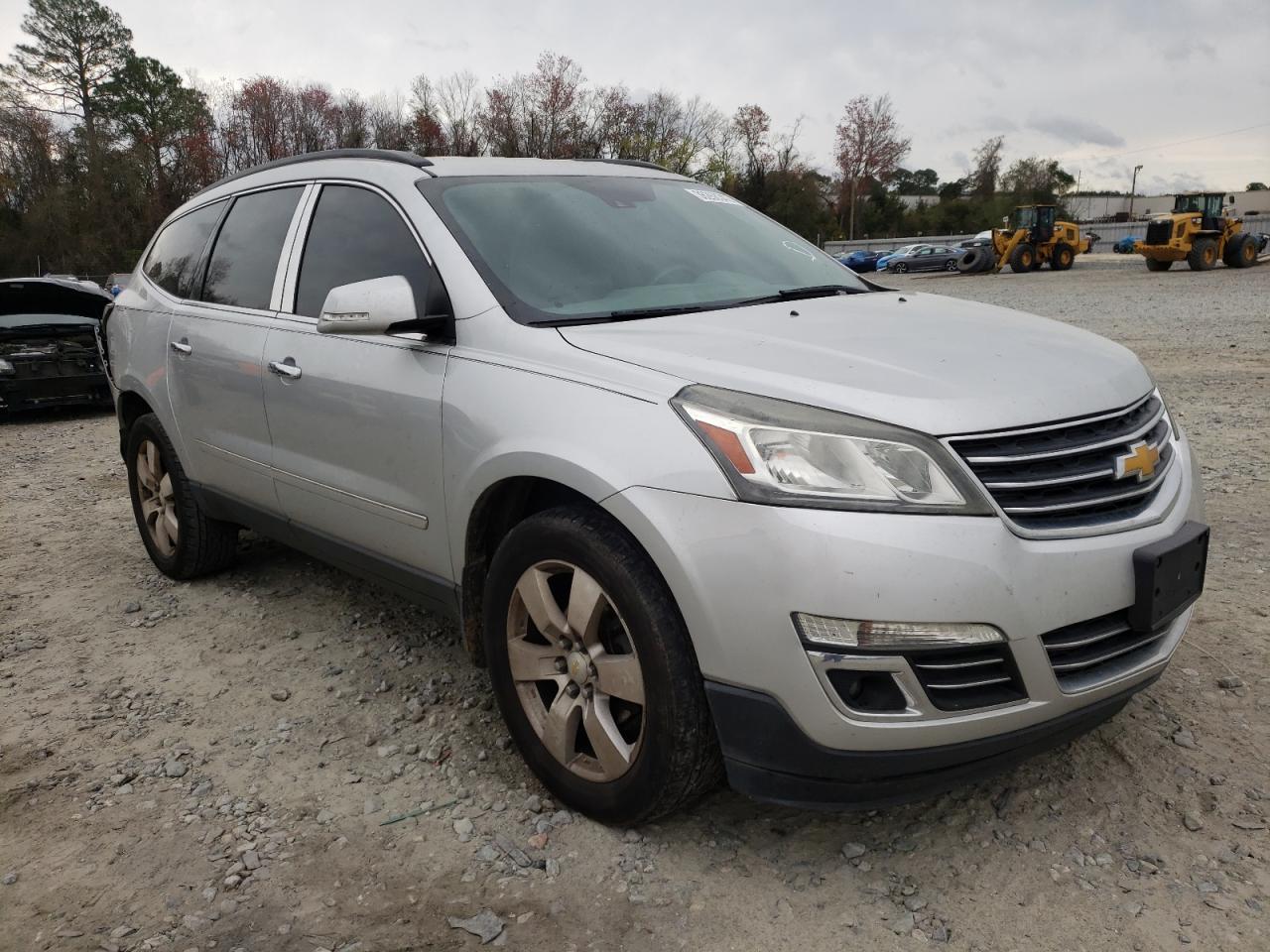 Photo 1 from auction – 2014 CHEVROLET TRAVERSE L with VIN 1GNKRJKD5EJ240593