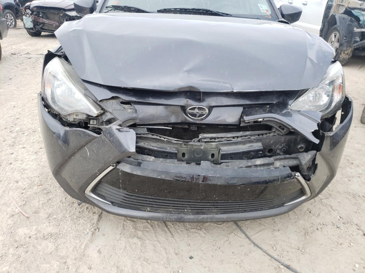 Photo 9 from auction – 2016 SCION IA with VIN 3MYDLBZV9GY136096