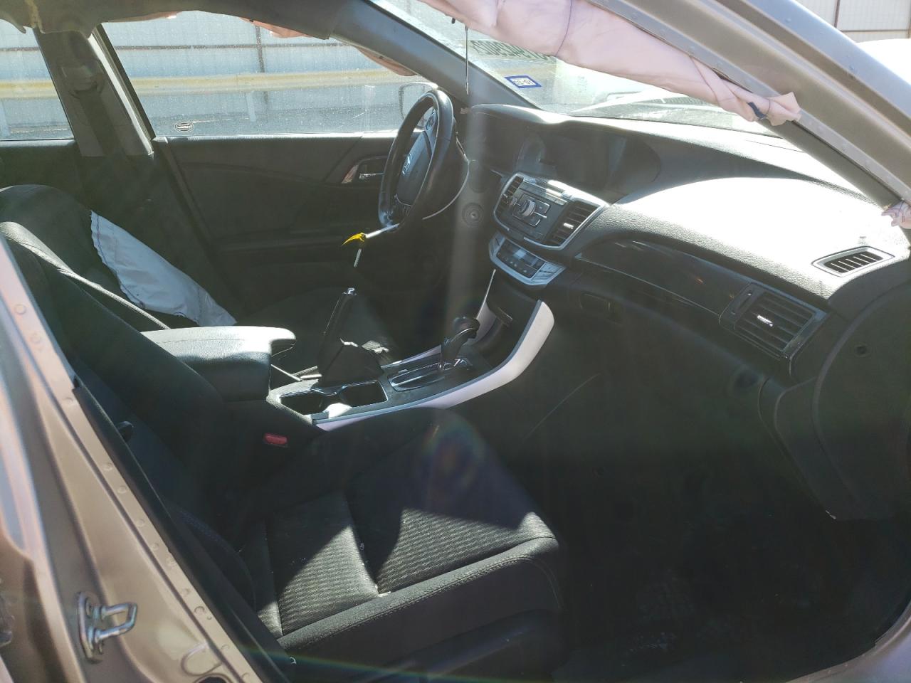 Photo 5 from auction – 2014 HONDA ACCORD SPO with VIN 1HGCR2F50EA027879