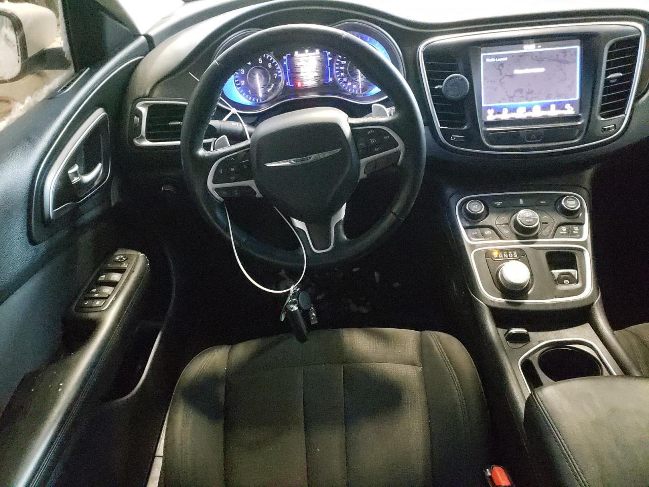 Photo 9 from auction – 2015 CHRYSLER 200 LIMITE with VIN 1C3CCCAG2FN740764