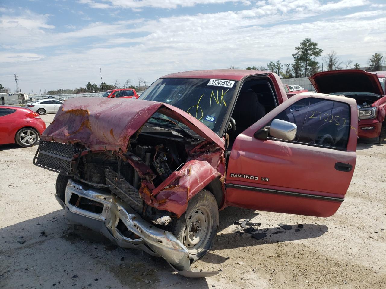Foto 2 de la subasta – 1997 DODGE RAM 1500 con VIN 1B7HC16X7VS303924