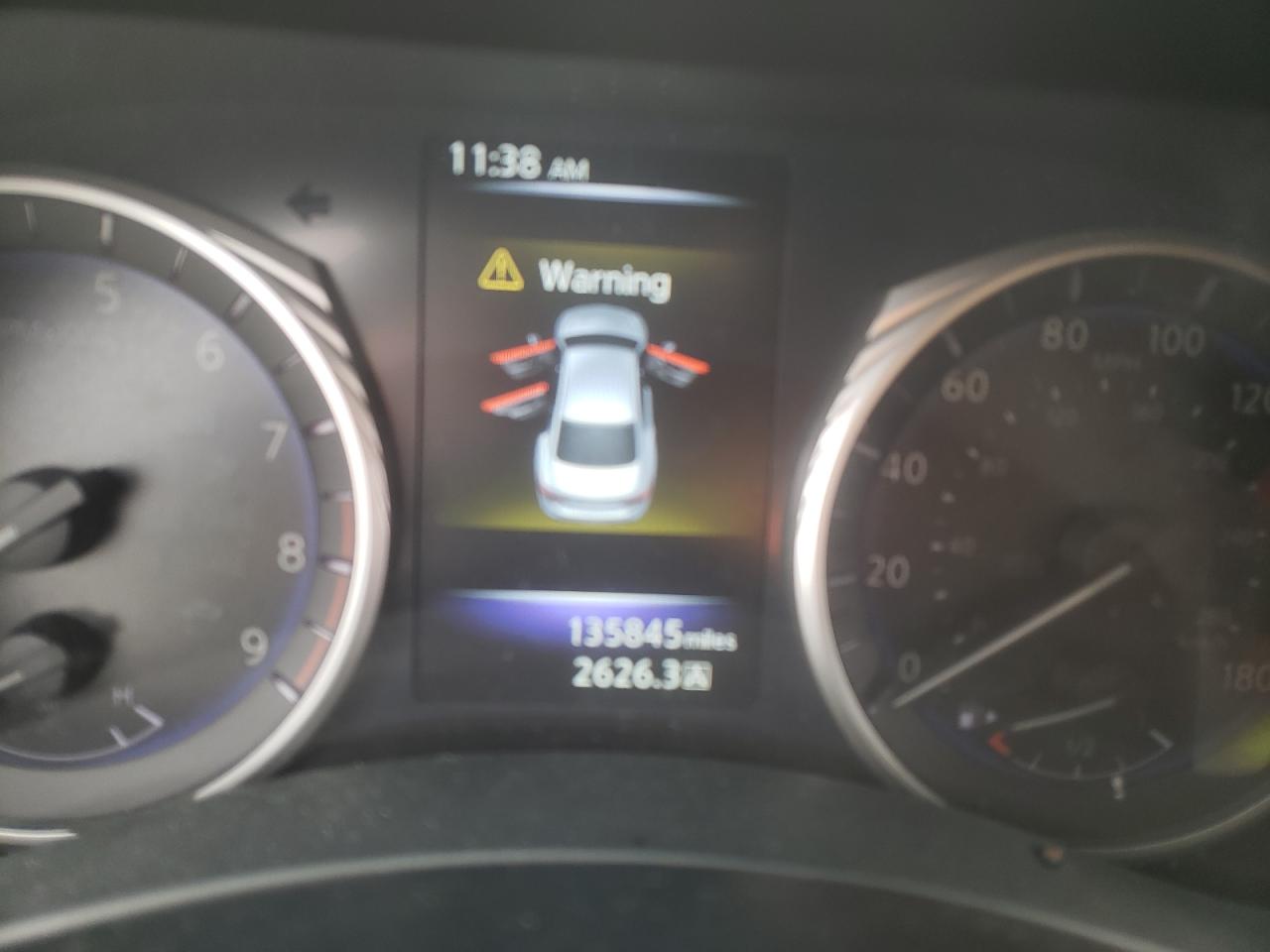 Photo 8 from auction – 2015 INFINITI Q50 BASE with VIN JN1BV7AR8FM422876