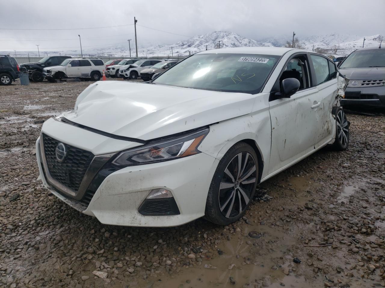 Photo 2 from auction – 2020 NISSAN ALTIMA SR with VIN 1N4BL4CV1LC208198