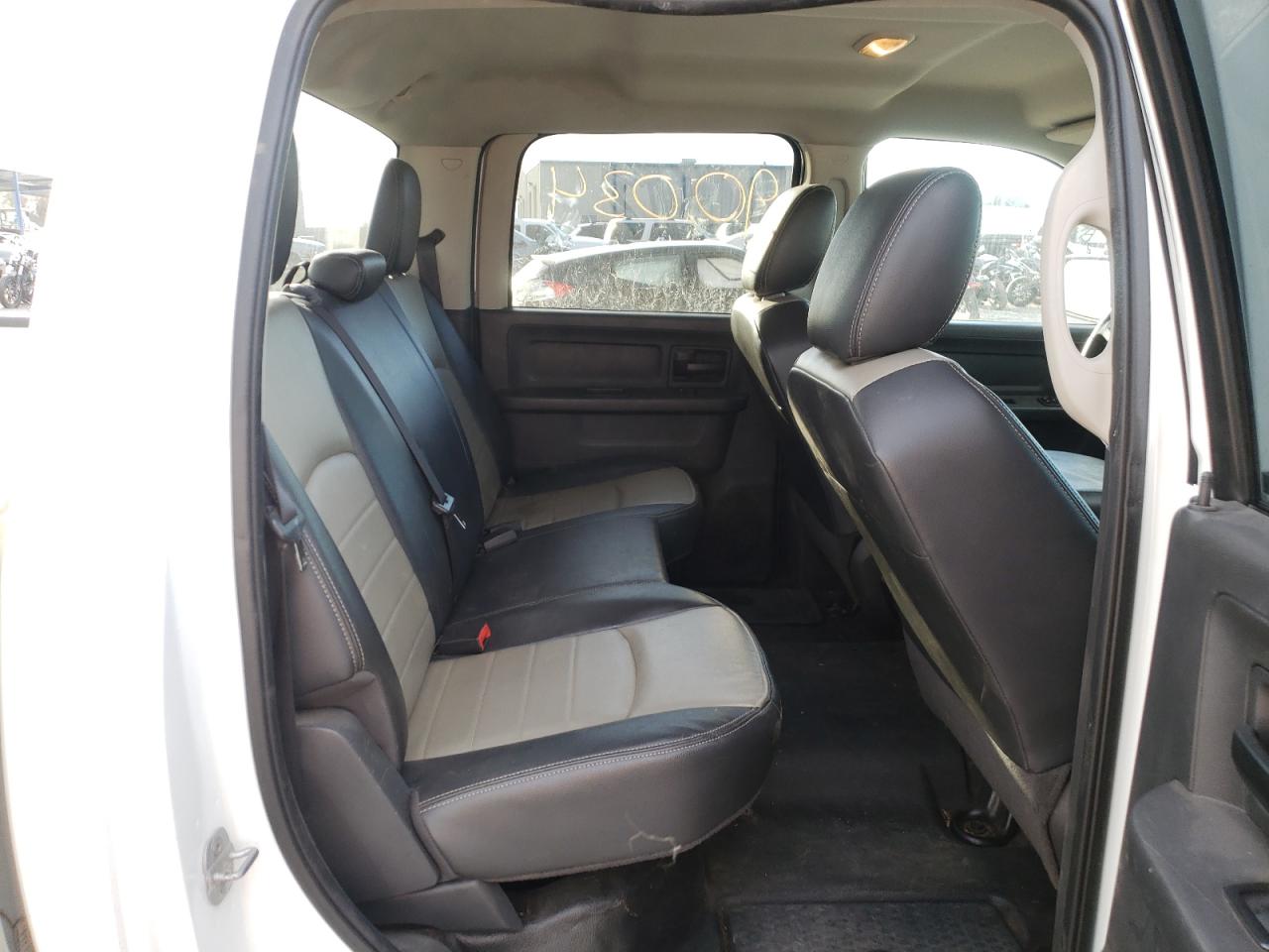 Photo 6 from auction – 2011 DODGE RAM 2500 with VIN 3D7TP2CT7BG595279