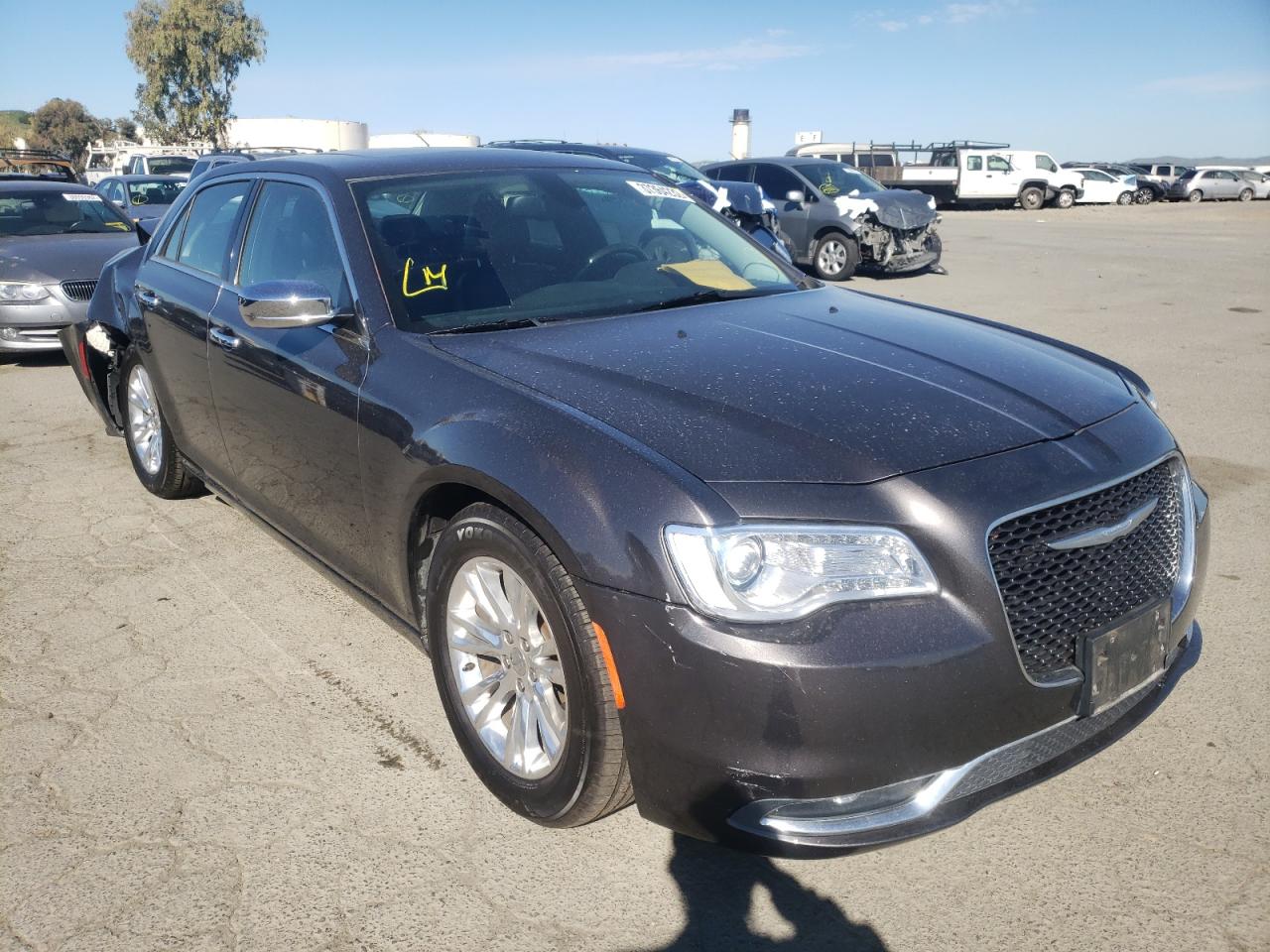 CHRYSLER 300C 2016 with VIN 2C3CCAEG1GH170460 - Photo from auction