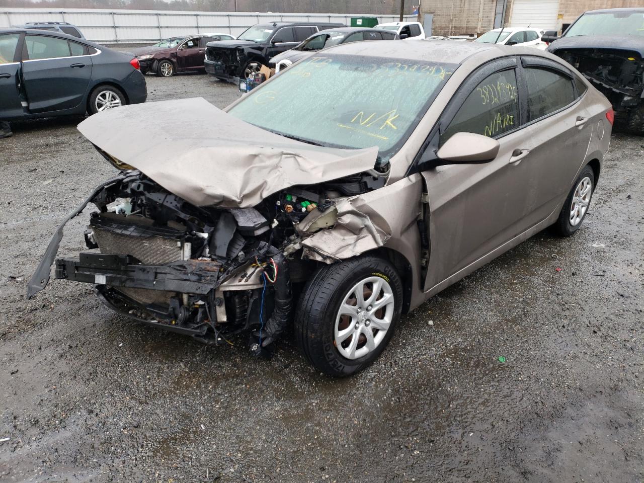 Photo 2 from auction – 2014 HYUNDAI ACCENT GLS with VIN KMHCT4AE8EU692736