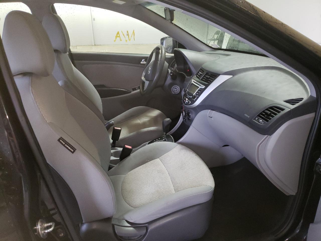 Photo 5 from auction – 2012 HYUNDAI ACCENT GLS with VIN KMHCT4AE7CU235204