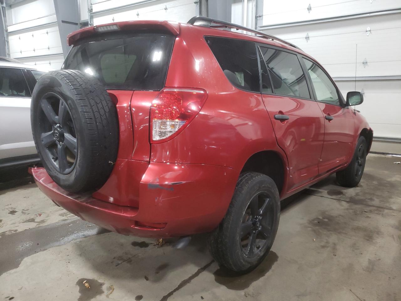 Photo 4 from auction – 2006 TOYOTA RAV4 with VIN JTMZD33V565013536