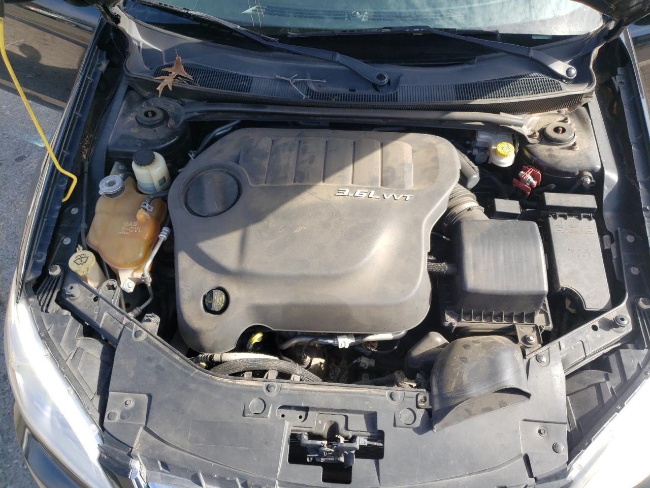Photo 7 from auction – 2012 CHRYSLER 200 TOURIN with VIN 1C3CCBBG0CN263577