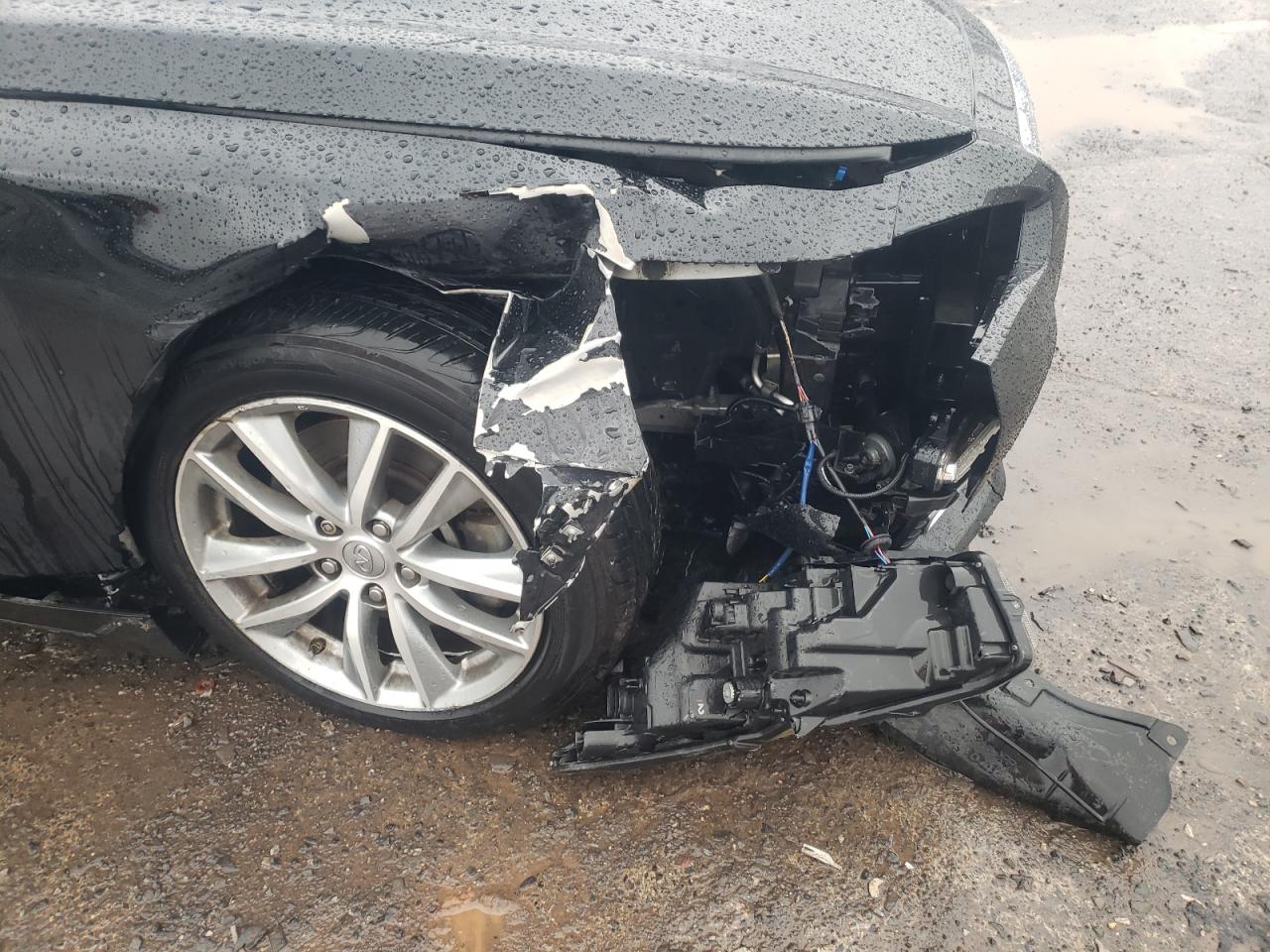 Photo 9 from auction – 2015 INFINITI Q50 BASE with VIN JN1BV7AR3FM417908