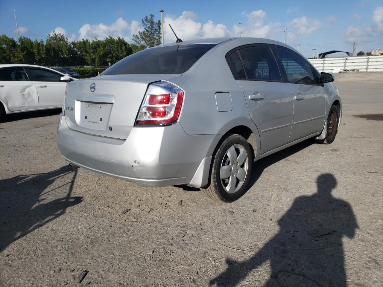 Photo 4 from auction – 2008 NISSAN SENTRA 2.0 with VIN 3N1AB61E88L641815