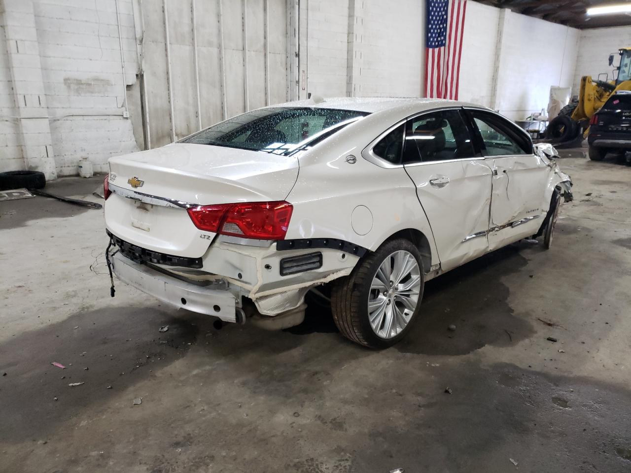 Photo 4 from auction – 2014 CHEVROLET IMPALA LTZ with VIN 1G1155S38EU117554