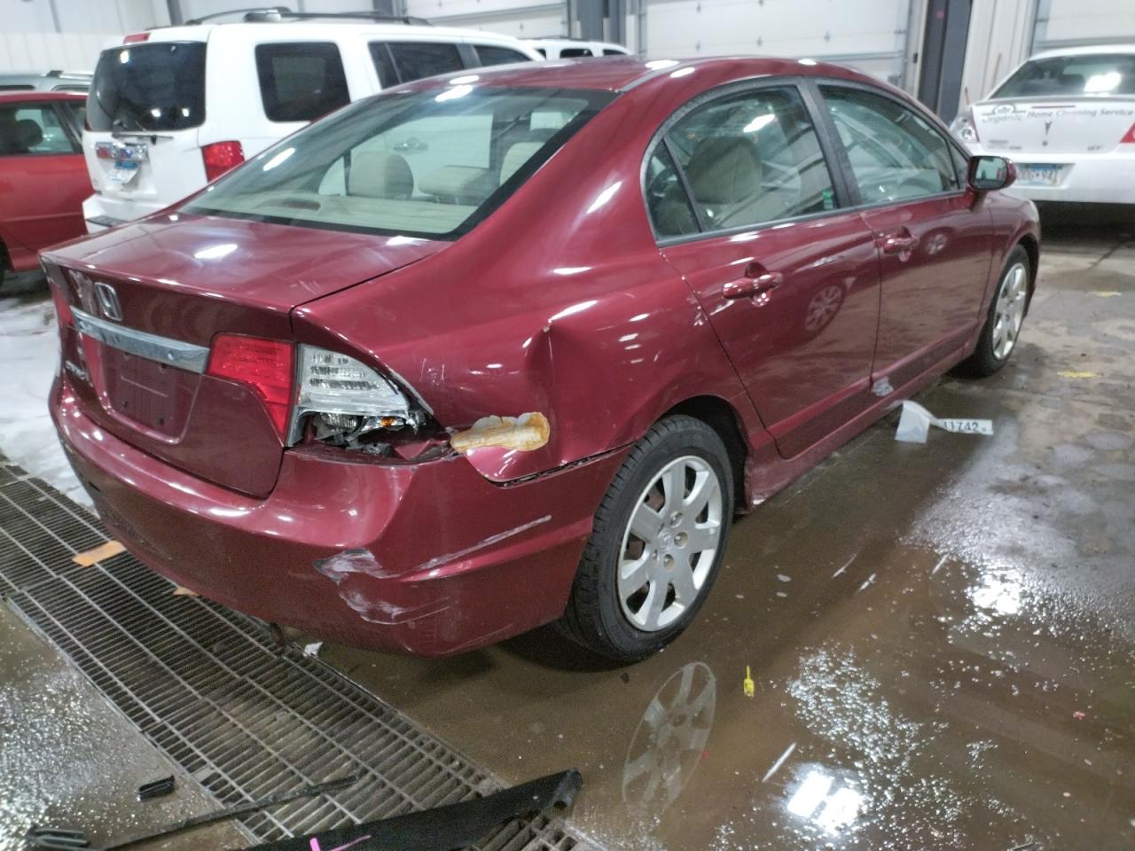 Photo 4 from auction – 2009 HONDA CIVIC LX with VIN 19XFA16599E038525