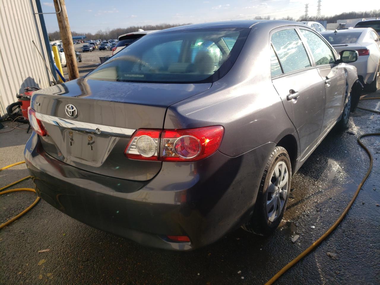 Photo 4 from auction – 2013 TOYOTA COROLLA with VIN 5YFBU4EE2DP163981