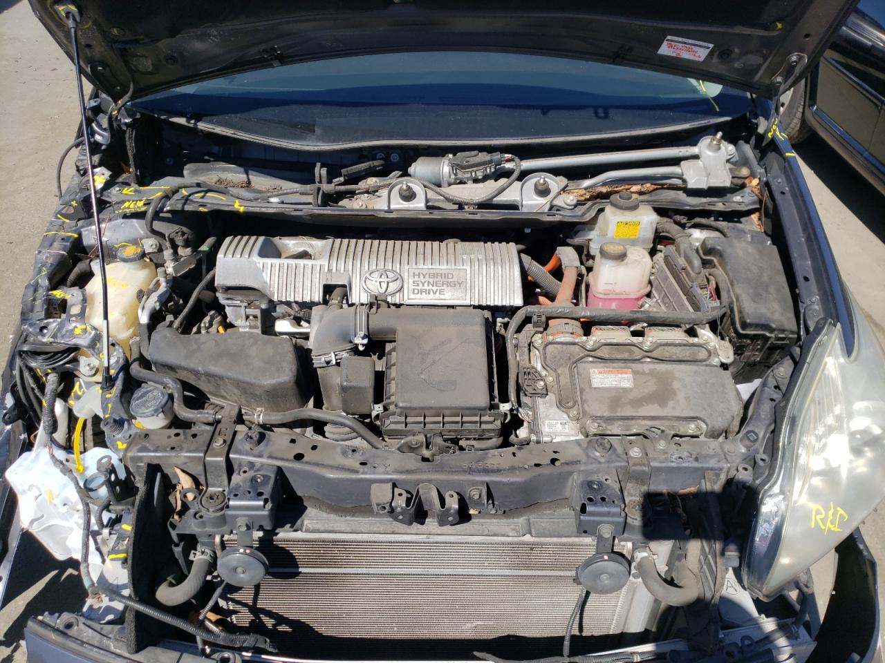 Photo 7 from auction – 2013 TOYOTA PRIUS with VIN JTDKN3DU7D1647990