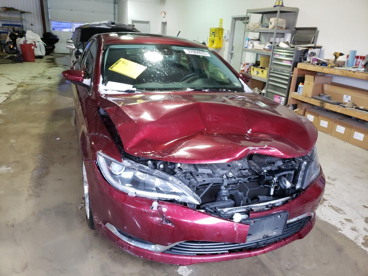 Photo 9 from auction – 2015 CHRYSLER 200 LIMITE with VIN 1C3CCCABXFN533835