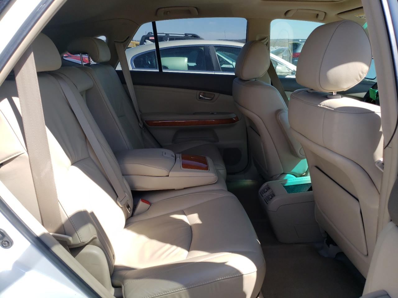 Photo 6 from auction – 2005 LEXUS RX 330 with VIN 2T2GA31U85C025669
