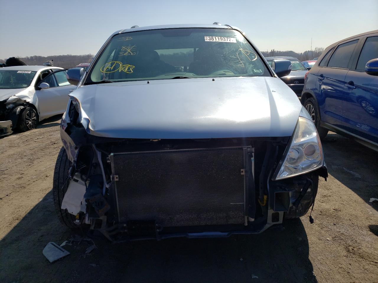 Photo 7 from auction – 2014 KIA SEDONA LX with VIN KNDMG4C73E6544266