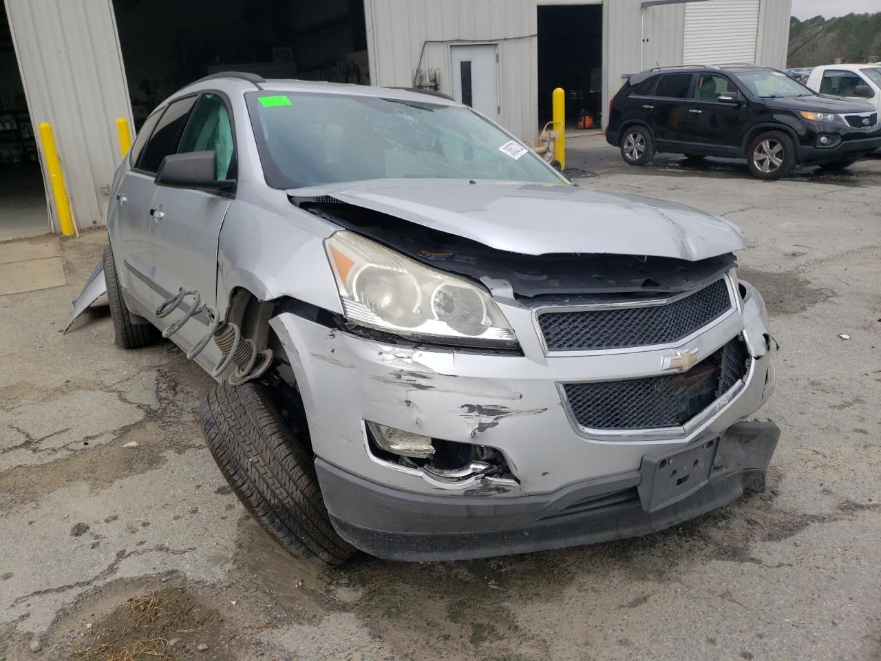 CHEVROLET TRAVERSE L 2012 with VIN 1GNKRFED2CJ250794 - Photo from auction