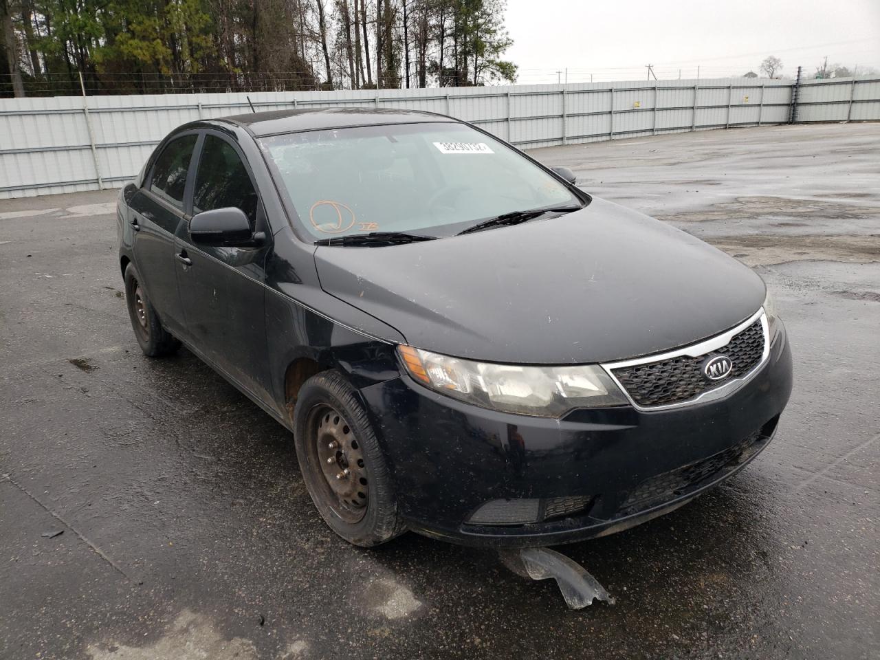 KIA FORTE EX 2013 with VIN KNAFU4A25D5672700 - Photo from auction