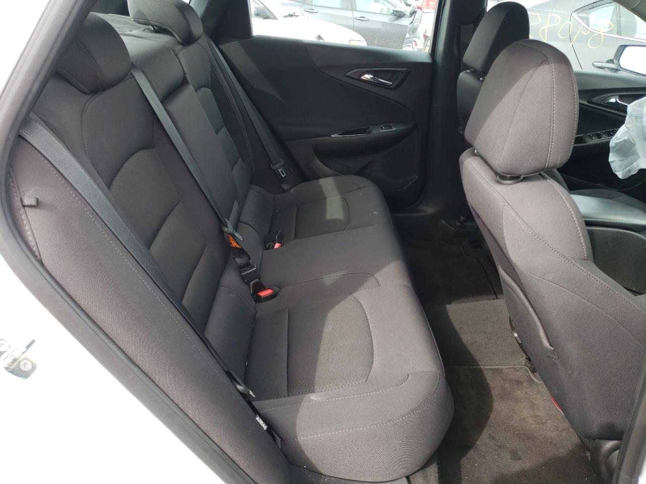Photo 6 from auction – 2017 CHEVROLET MALIBU LS with VIN 1G1ZB5ST1HF242898