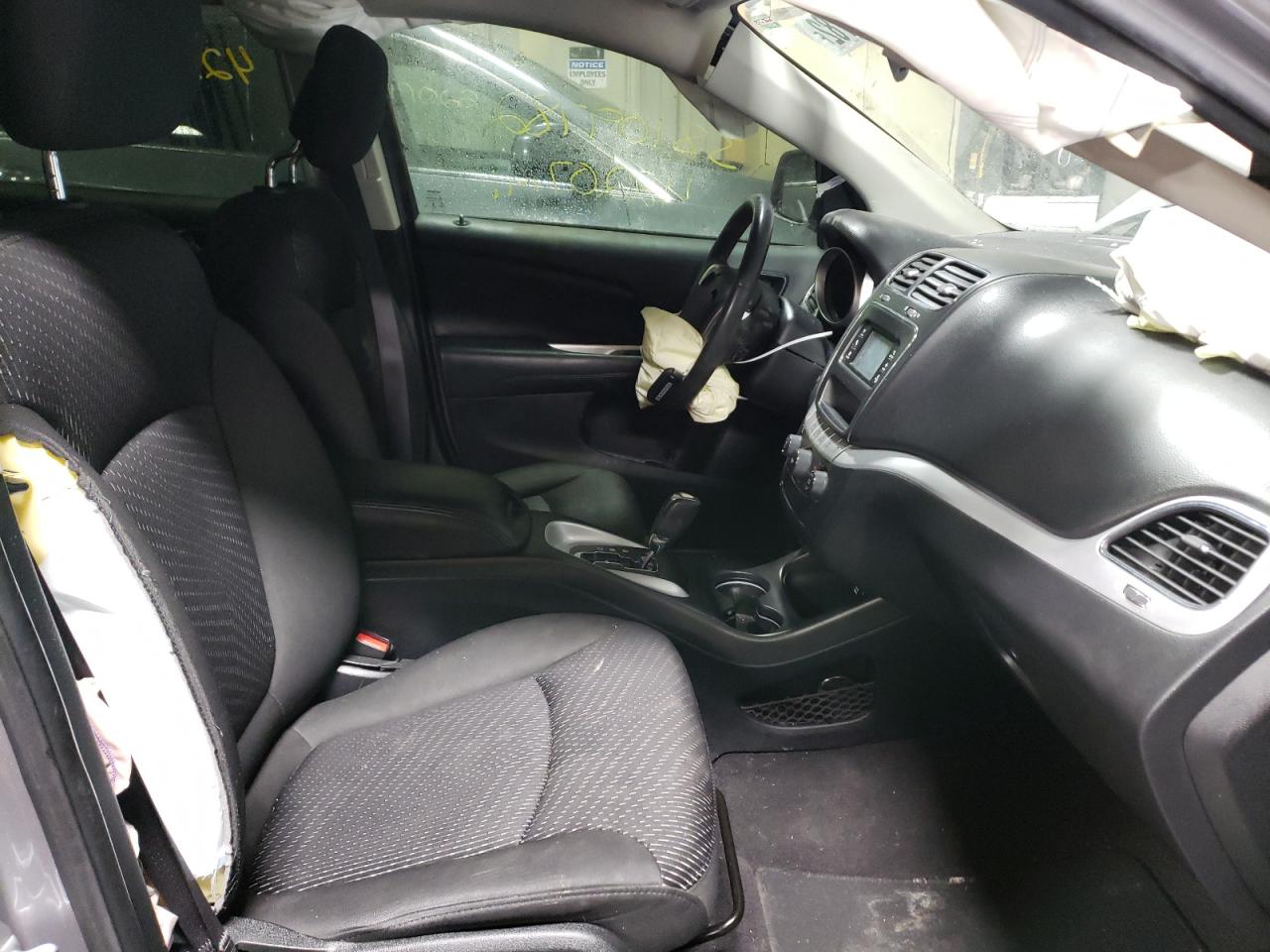 Photo 5 from auction – 2018 DODGE JOURNEY SE with VIN 3C4PDCAB8JT294711