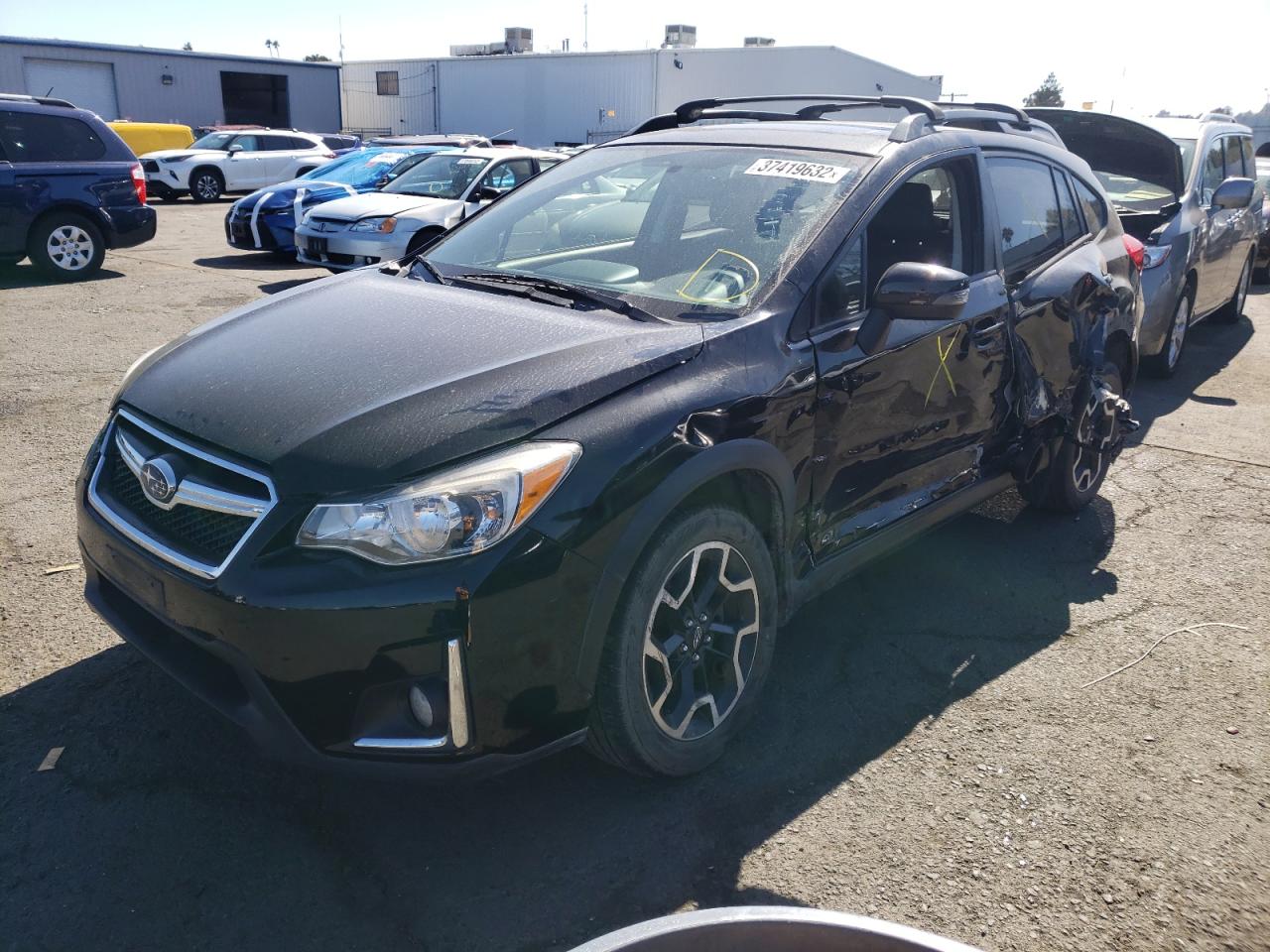 Photo 2 from auction – 2016 SUBARU CROSSTREK with VIN JF2GPALC2G8237110