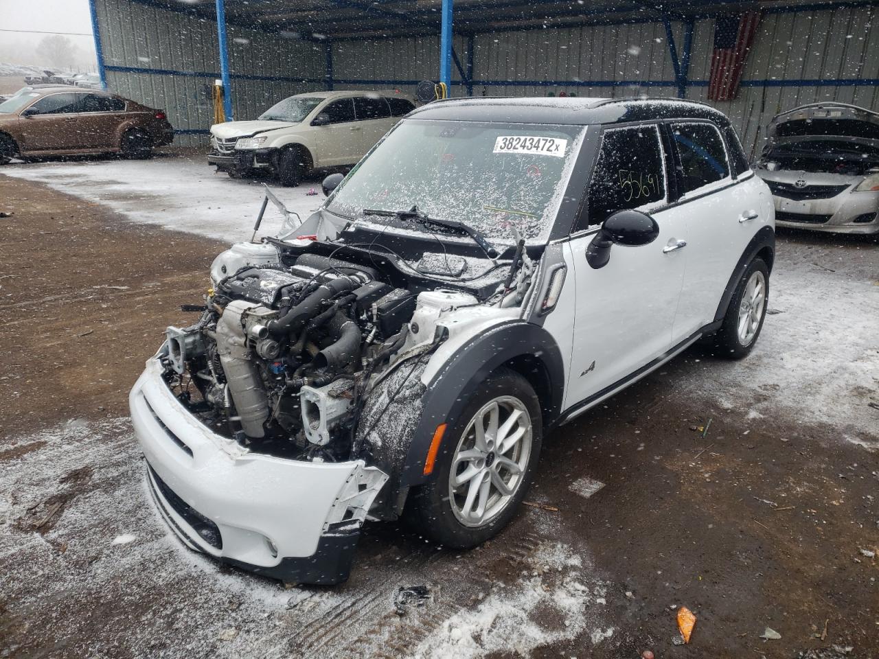 Zdjęcie 2 z aukcji – 2016 MINI COOPER S C z VIN WMWZC5C53GWU04689