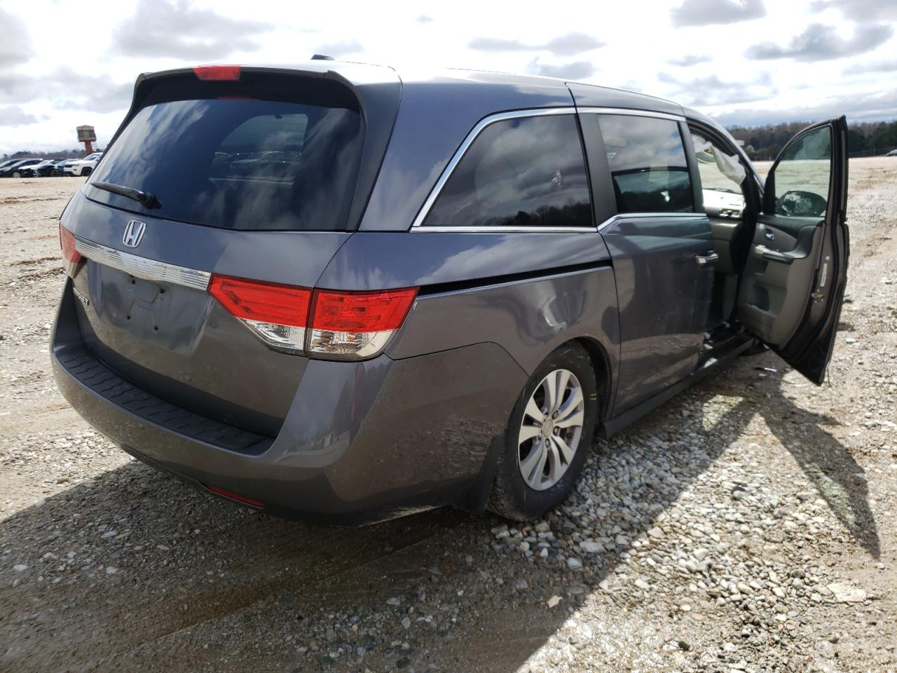 Photo 4 from auction – 2015 HONDA ODYSSEY with VIN 5FNRL5H69FB088447