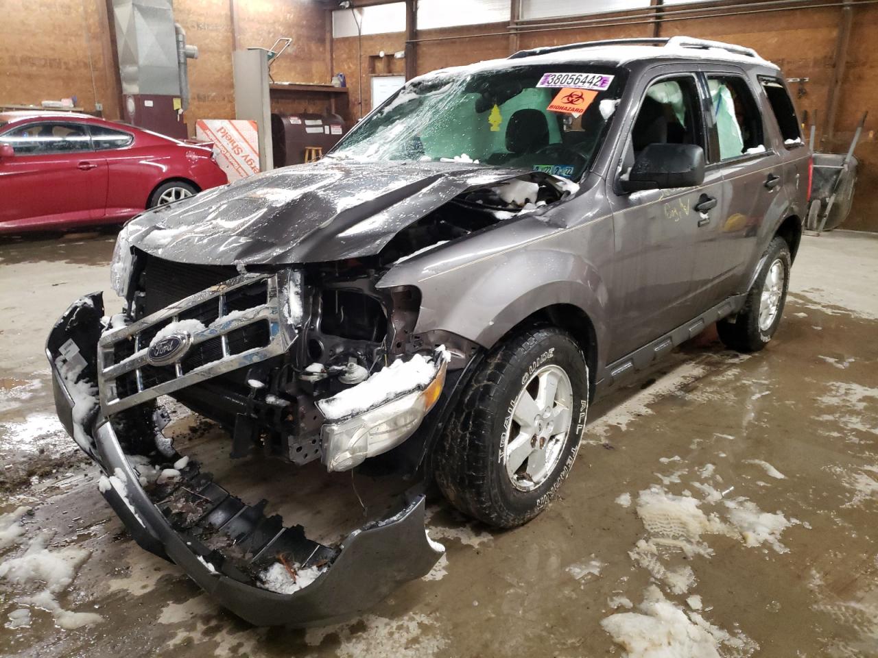 Photo 2 from auction – 2012 FORD ESCAPE XLT with VIN 1FMCU9DG0CKC74946