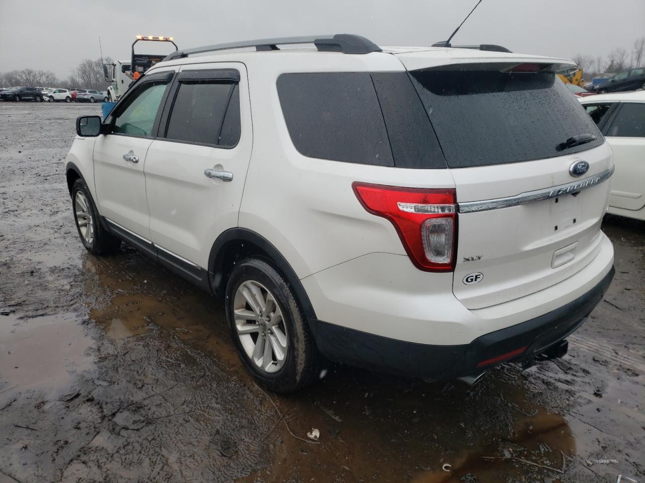 Photo 3 from auction – 2011 FORD EXPLORER X with VIN 1FMHK8D83BGA85949