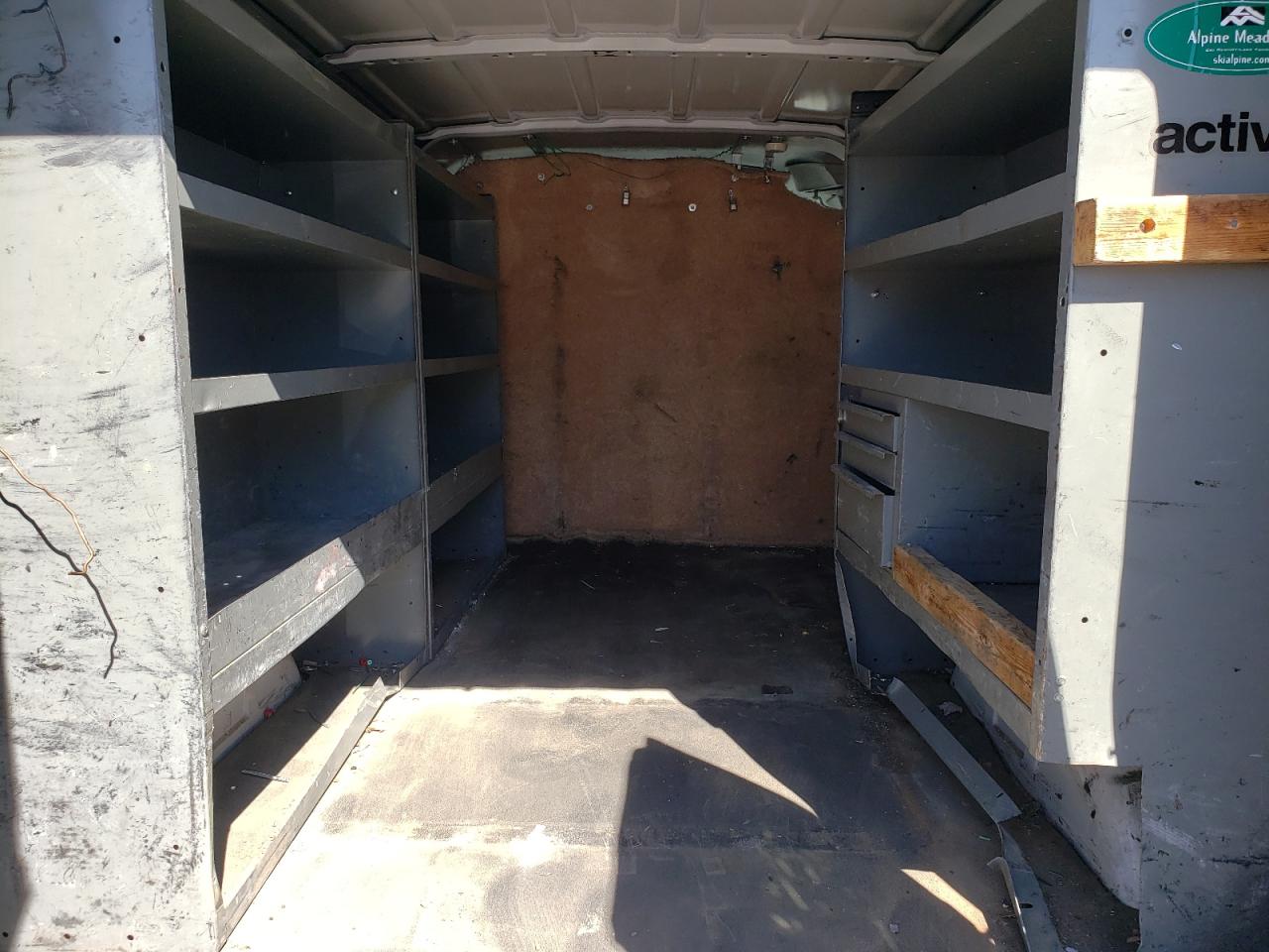 Photo 6 from auction – 2005 FORD ECONOLINE with VIN 1FTNE24W95HA55802