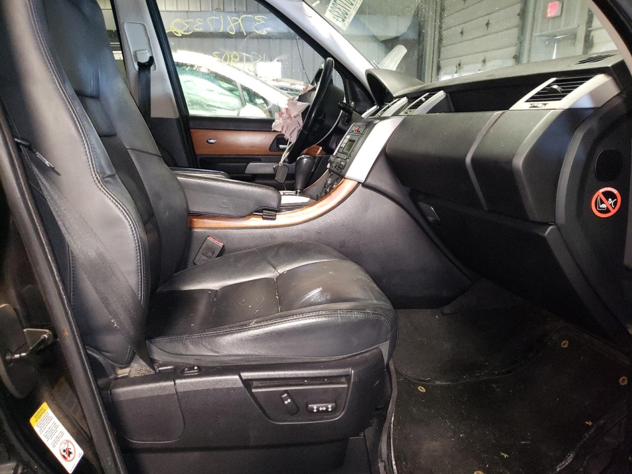 Photo 5 from auction – 2008 LAND ROVER RANGE ROVE with VIN SALSH234X8A150983