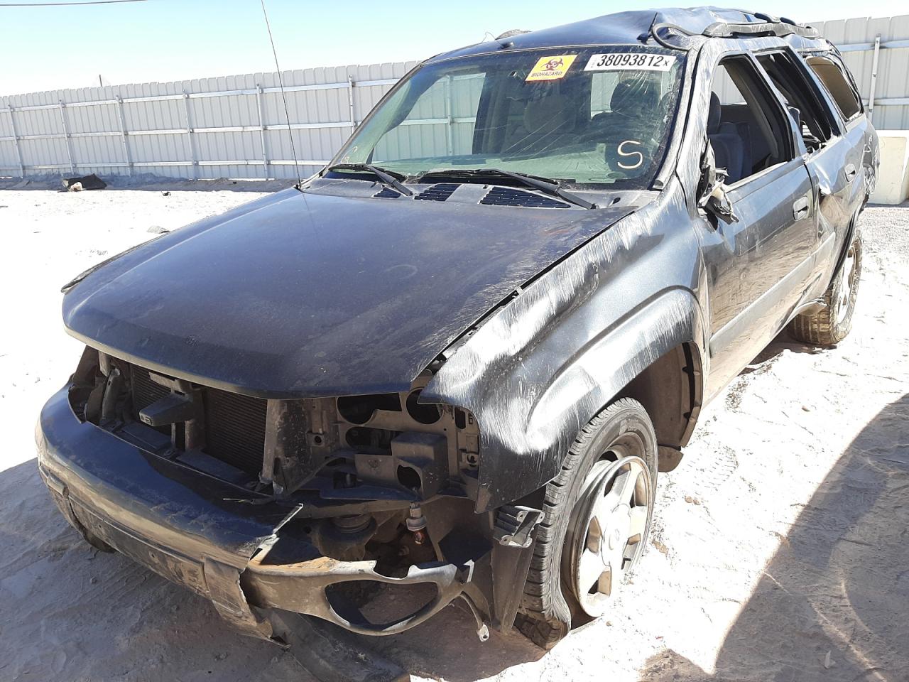Photo 2 from auction – 2005 CHEVROLET TRAILBLAZE with VIN 1GNDS13SX52369000
