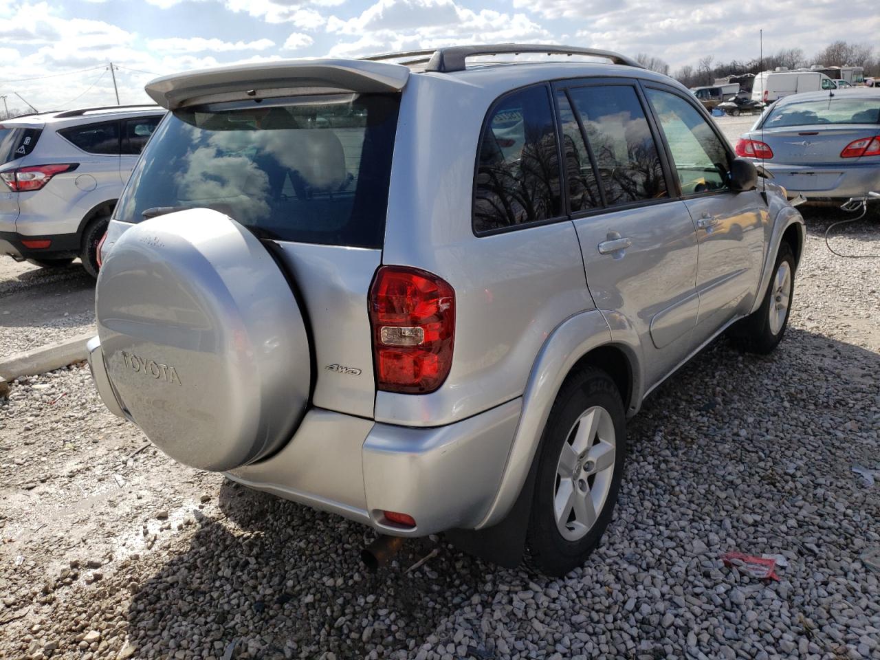 Photo 4 from auction – 2005 TOYOTA RAV4 with VIN JTEHD20V156026458
