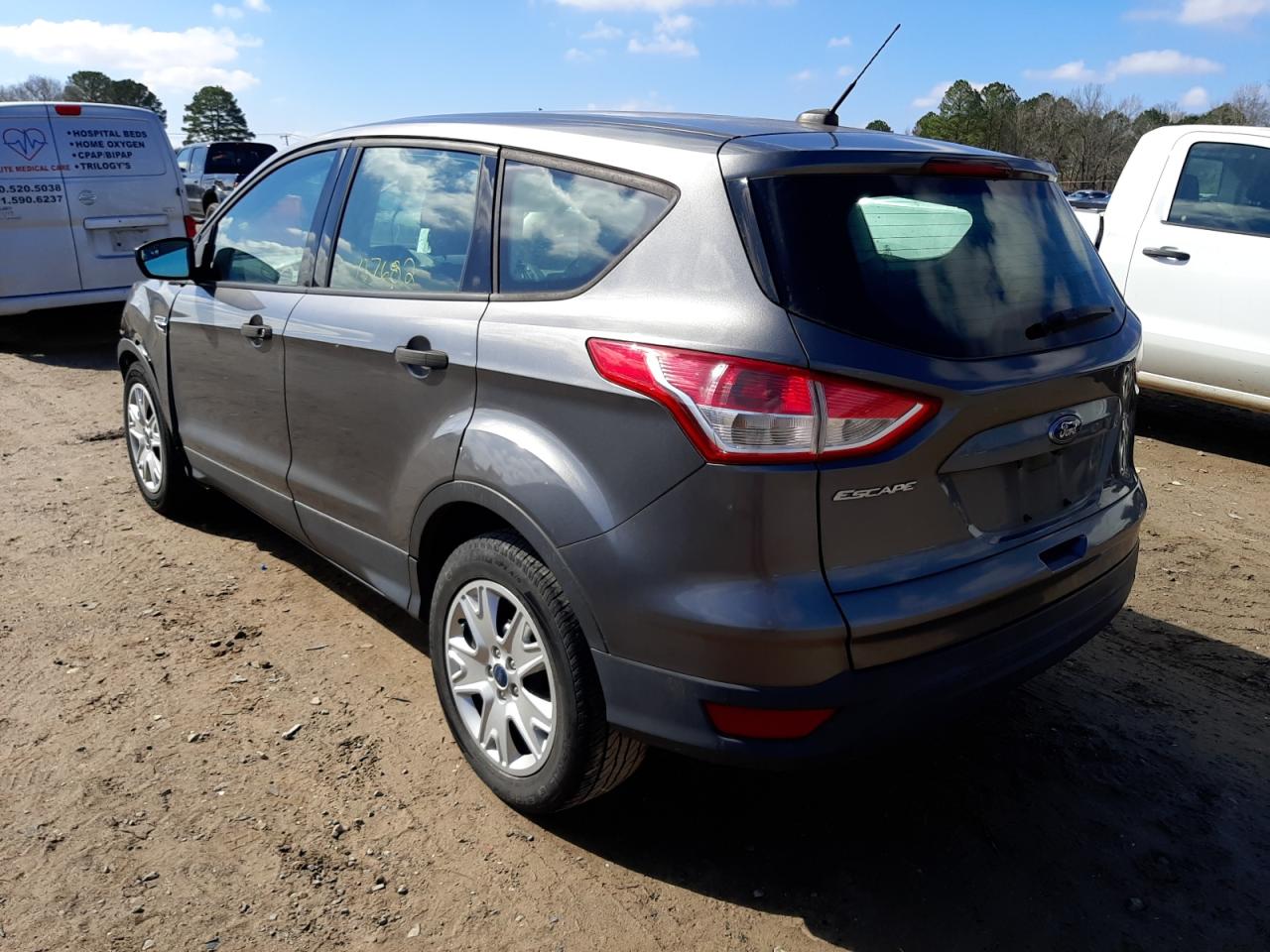 Photo 3 from auction – 2014 FORD ESCAPE S with VIN 1FMCU0F75EUA58011