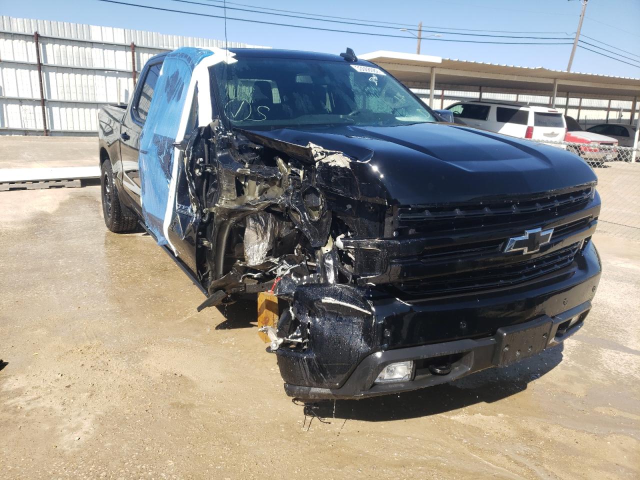 CHEVROLET SILVERADO 2021 with VIN 3GCUYEEDXMG276755 - Photo from auction