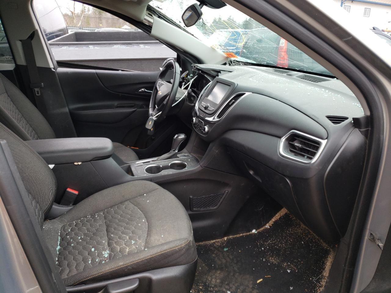 Photo 5 from auction – 2018 CHEVROLET EQUINOX LT with VIN 3GNAXSEV0JS636886