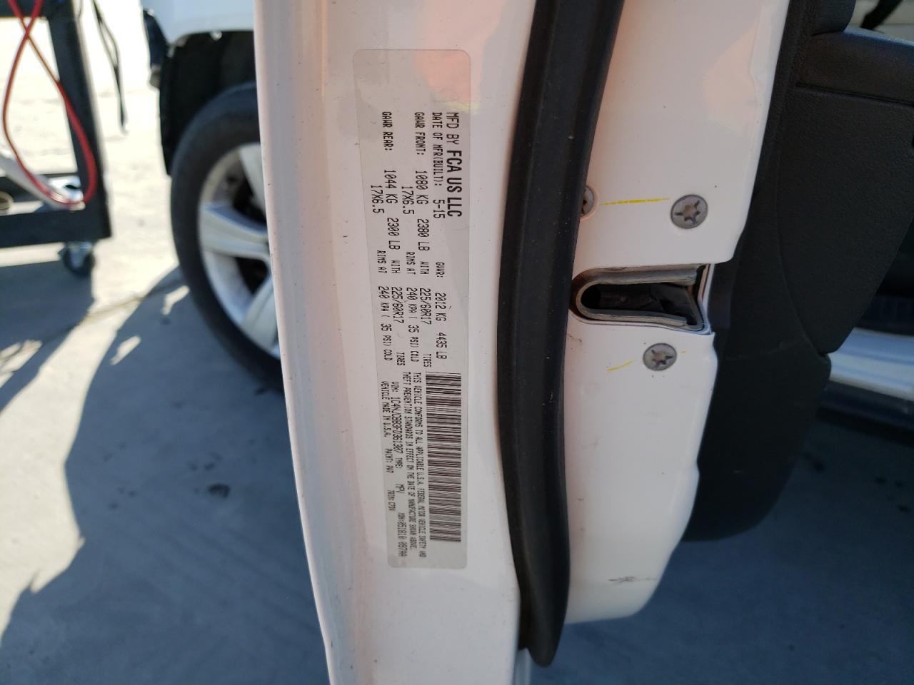 Photo 10 from auction – 2015 JEEP COMPASS SP with VIN 1C4NJCBB3FD361307