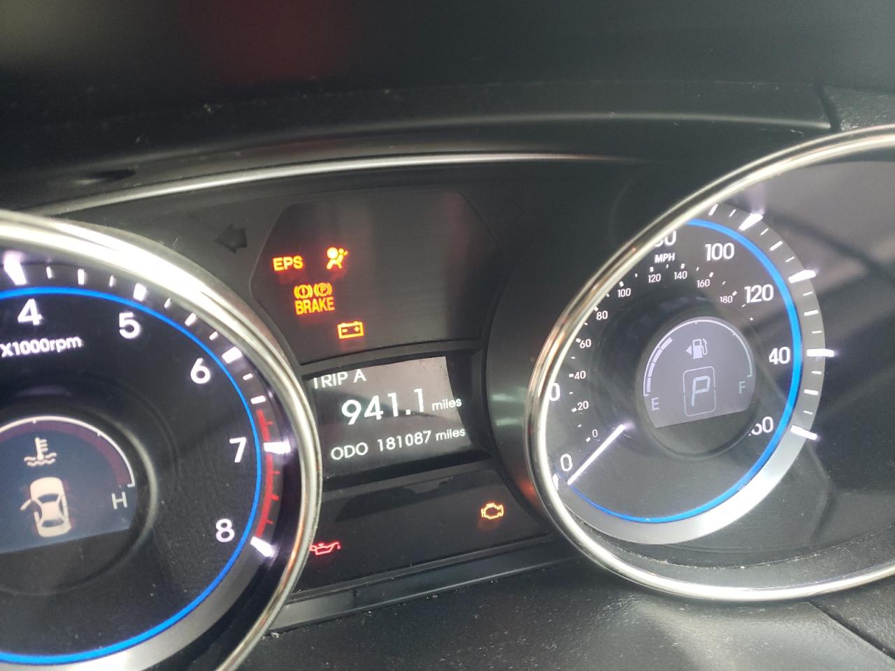 Photo 8 from auction – 2012 HYUNDAI SONATA GLS with VIN 5NPEB4AC4CH339111