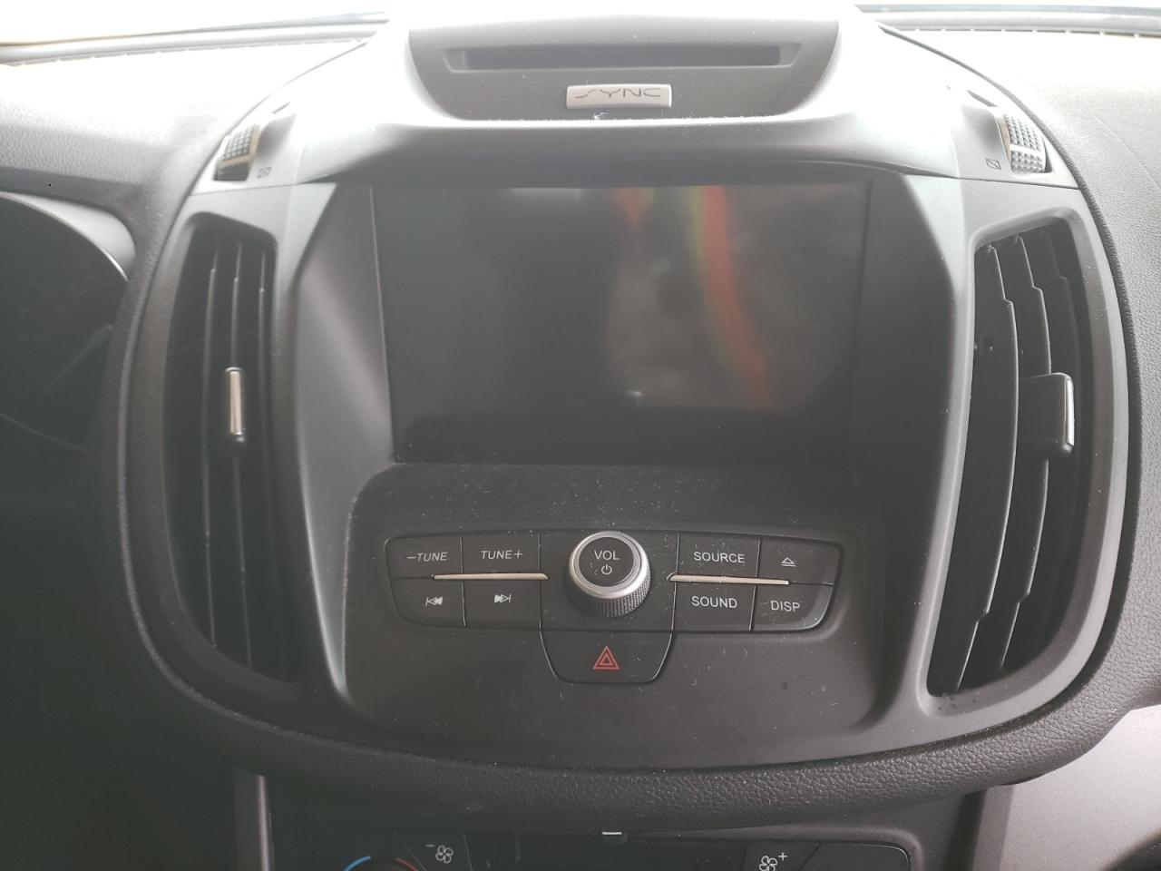 Photo 9 from auction – 2017 FORD ESCAPE SE with VIN 1FMCU0GD7HUC94426