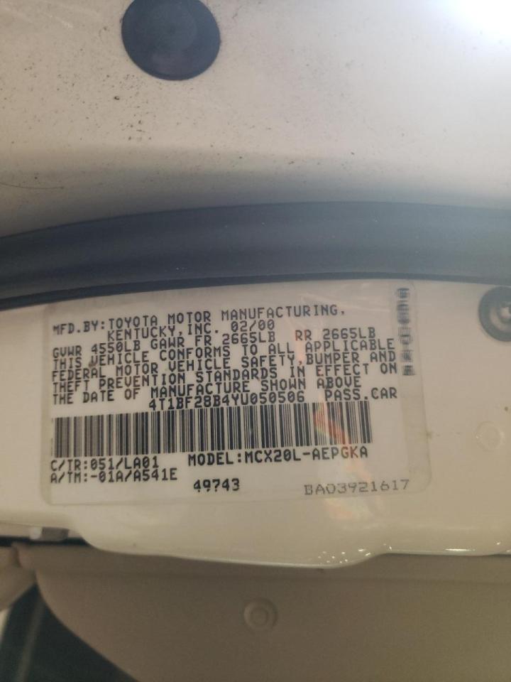 Photo 10 from auction – 2000 TOYOTA AVALON XL with VIN 4T1BF28B4YU050506