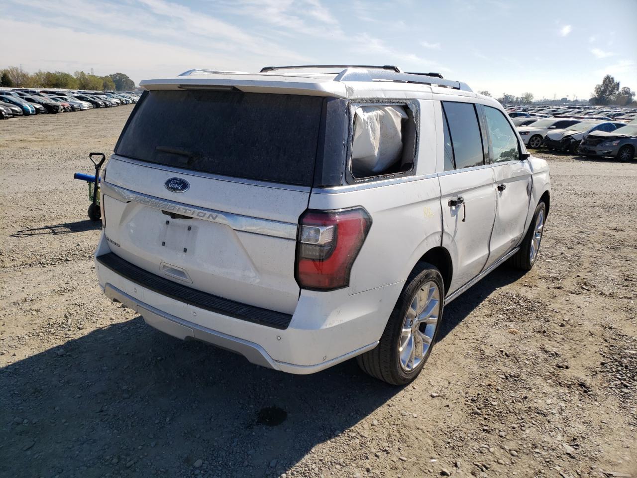 Photo 4 from auction – 2019 FORD EXPEDITION with VIN 1FMJU1MT1KEA74595