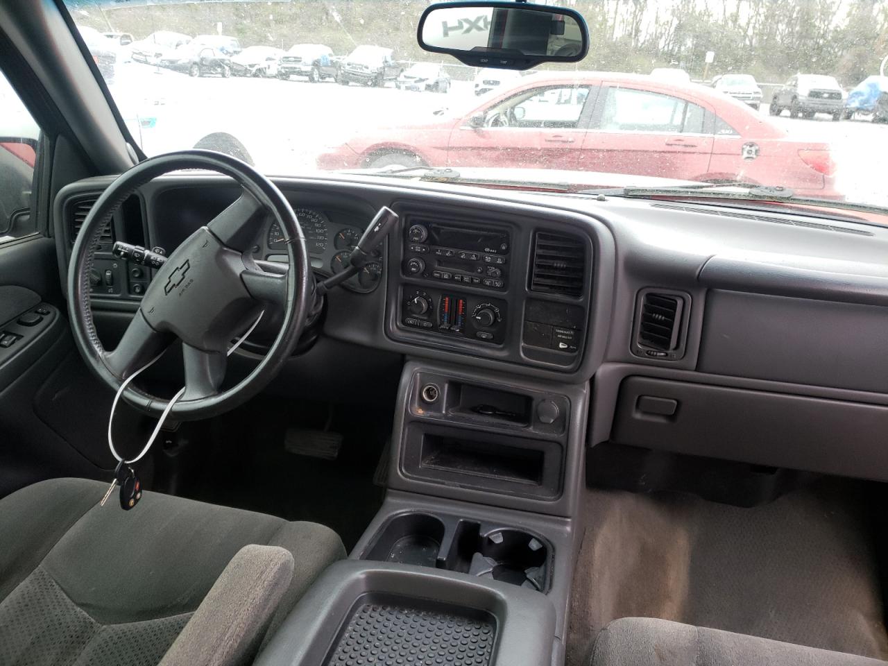 Photo 9 from auction – 2003 CHEVROLET SILVERADO with VIN 1GCEC19T23Z122505